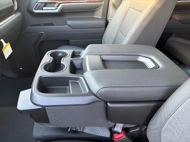 2026 Chevrolet Silverado 1500 Crew Cab Short Box 4-Wheel Drive LT 2FL