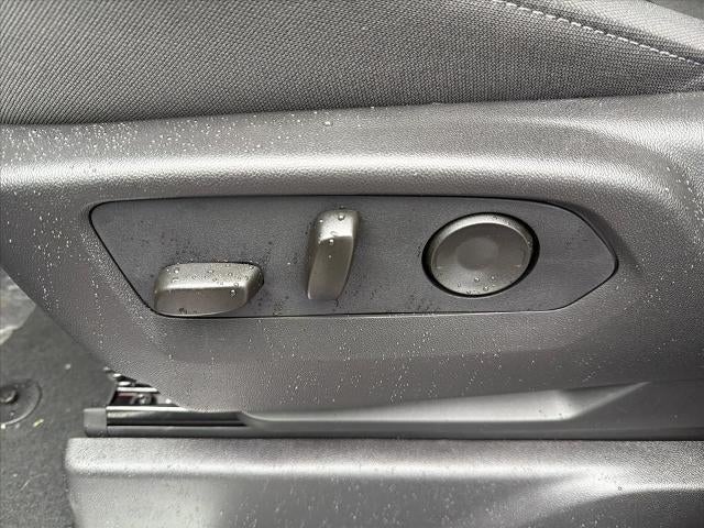 2026 Chevrolet Silverado 1500 Crew Cab Short Box 4-Wheel Drive LT 2FL