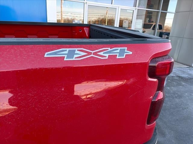 2026 Chevrolet Silverado 1500 Crew Cab Short Box 4-Wheel Drive LT 2FL