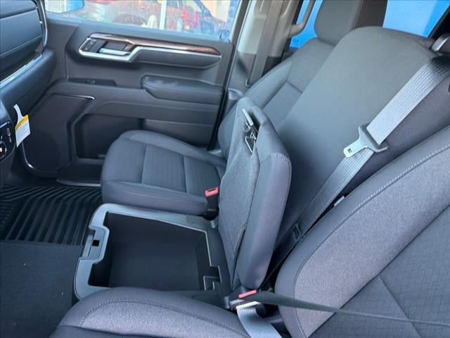 2026 Chevrolet Silverado 1500 Crew Cab Short Box 4-Wheel Drive LT 2FL