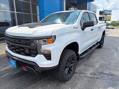 2026 Chevrolet Silverado 1500 Crew Cab Short Box 4-Wheel Drive Custom Trail Boss