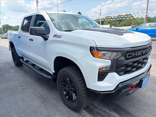 2026 Chevrolet Silverado 1500 Crew Cab Short Box 4-Wheel Drive Custom Trail Boss