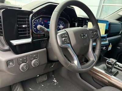 2026 Chevrolet Silverado 1500 Crew Cab Short Box 4-Wheel Drive RST