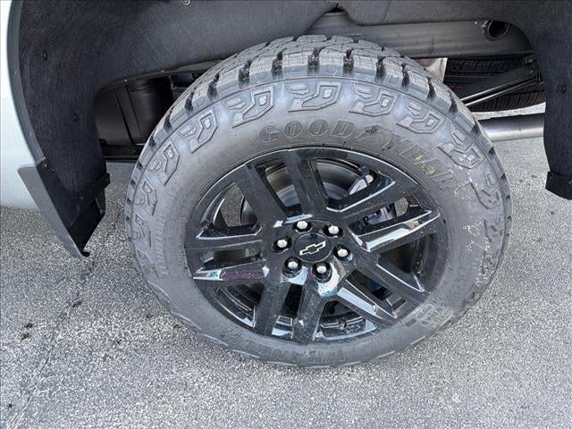 2026 Chevrolet Silverado 1500 Crew Cab Short Box 4-Wheel Drive LT Trail Boss