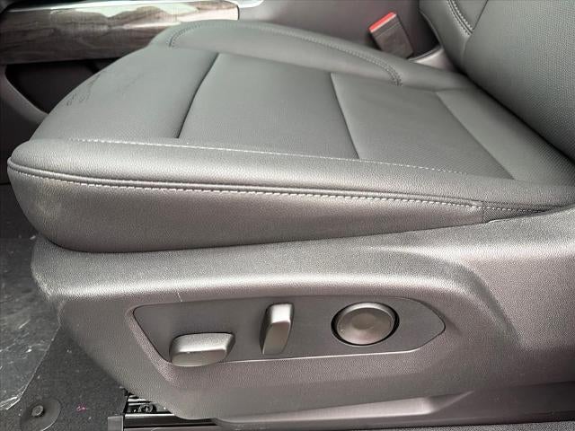 2026 Chevrolet Silverado 1500 Crew Cab Short Box 4-Wheel Drive LTZ