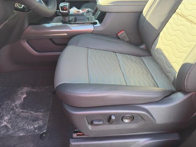 2026 Chevrolet Silverado 1500 Crew Cab Short Box 4-Wheel Drive ZR2