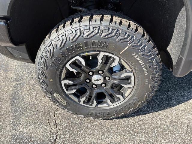 2026 Chevrolet Silverado 1500 Crew Cab Short Box 4-Wheel Drive ZR2