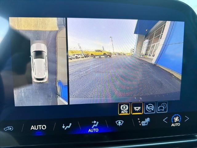 2026 Chevrolet Equinox EV 4dr LT1 w/PCY