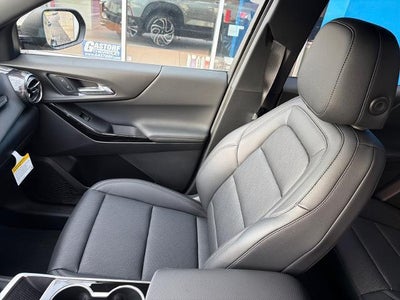 2027 Chevrolet Equinox FWD LT