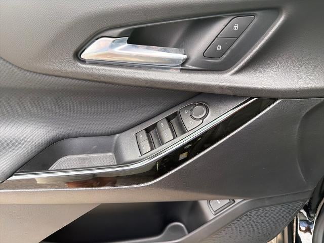 2027 Chevrolet Equinox FWD LT