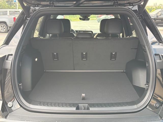 2027 Chevrolet Equinox FWD LT