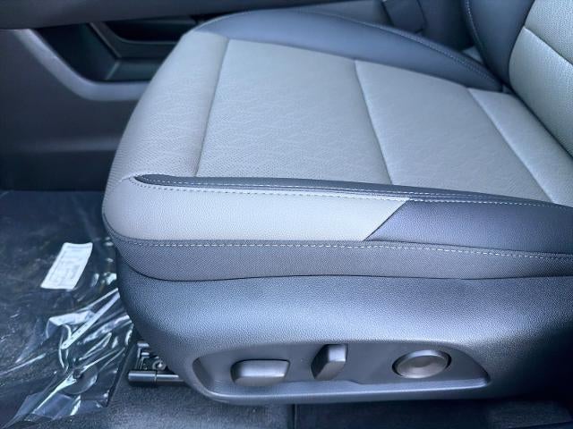 2027 Chevrolet Equinox FWD LT