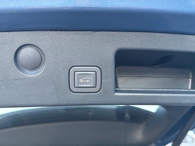 2027 Chevrolet Equinox FWD LT