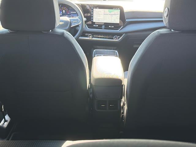 2027 Chevrolet Equinox FWD LT
