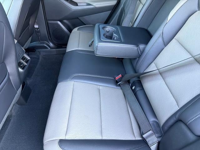 2027 Chevrolet Equinox FWD LT