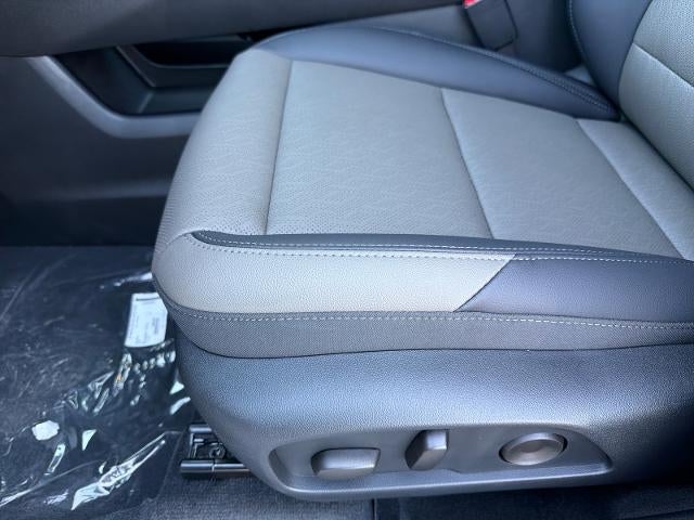 2027 Chevrolet Equinox FWD LT