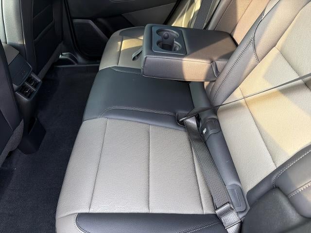 2027 Chevrolet Equinox FWD LT