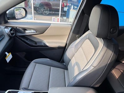 2027 Chevrolet Equinox FWD LT