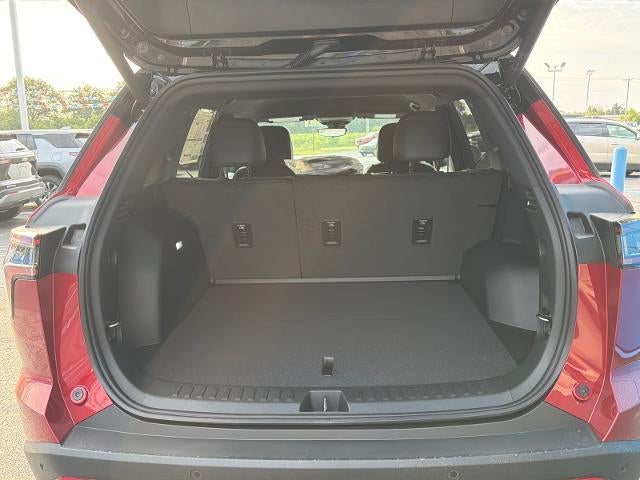 2027 Chevrolet Equinox FWD LT