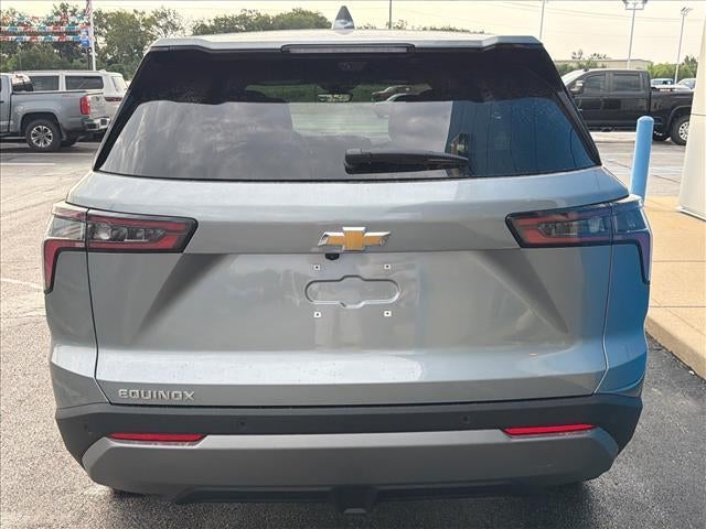 2027 Chevrolet Equinox FWD LT