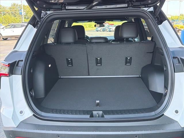 2027 Chevrolet Equinox FWD LT