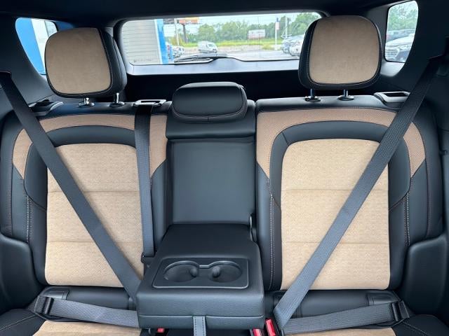 2027 Chevrolet Equinox FWD ACTIV