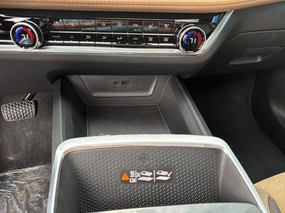 2027 Chevrolet Equinox FWD ACTIV