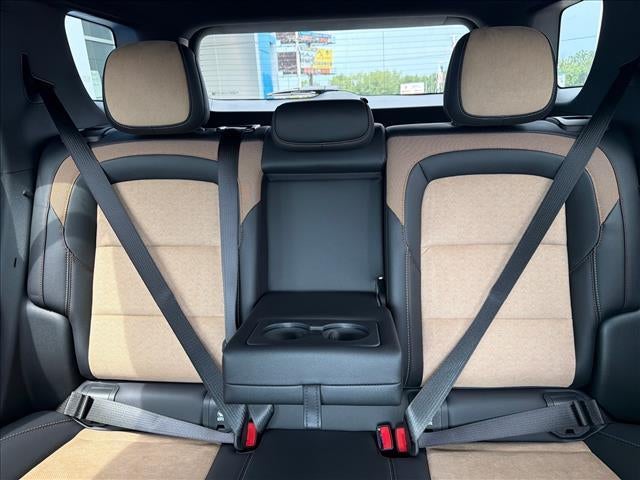 2027 Chevrolet Equinox FWD ACTIV
