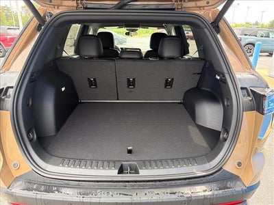 2027 Chevrolet Equinox FWD ACTIV