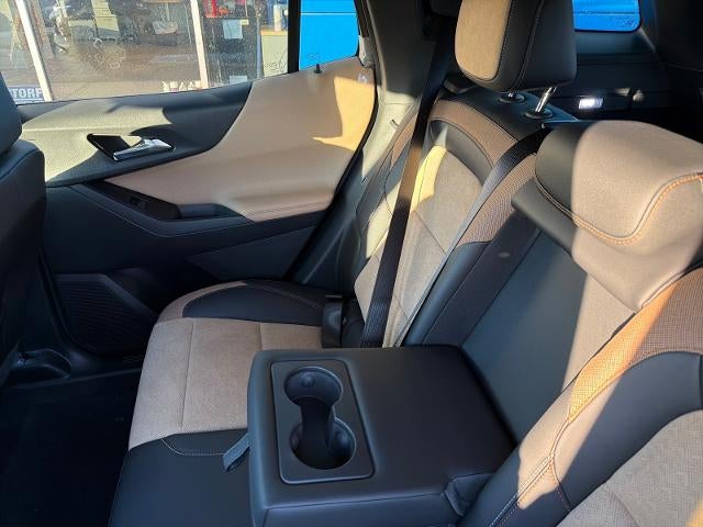 2027 Chevrolet Equinox AWD ACTIV