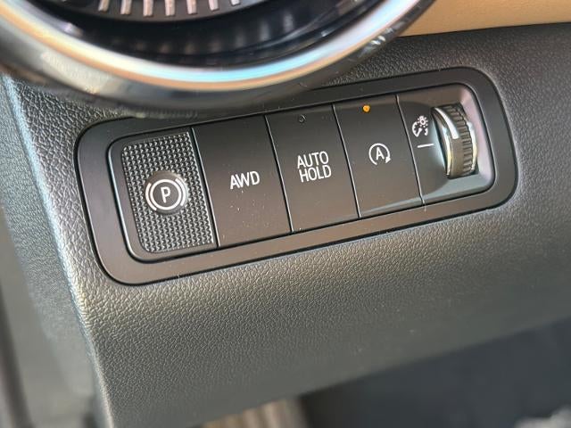 2027 Chevrolet Equinox AWD ACTIV