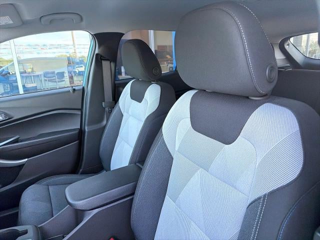2026 Chevrolet Trax FWD 4dr LS