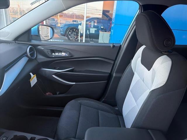 2026 Chevrolet Trax FWD 4dr LS