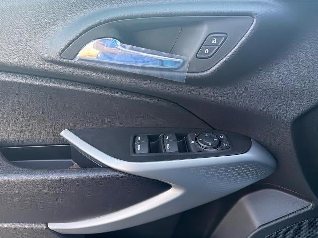 2026 Chevrolet Trax FWD 4dr LS