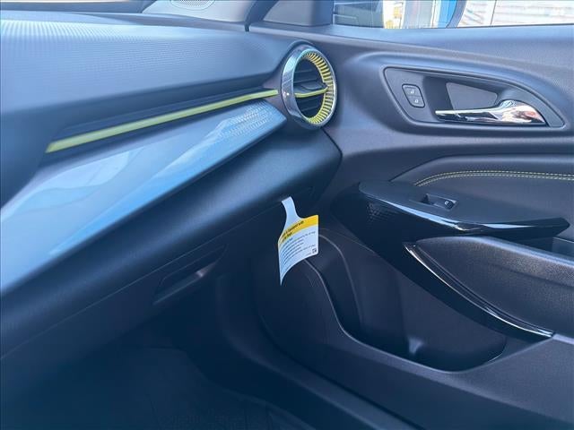 2026 Chevrolet Trax FWD 4dr LT