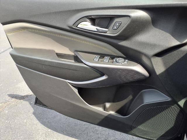 2025 Chevrolet Trax Base