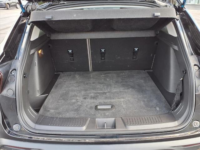 2025 Chevrolet Trax Base